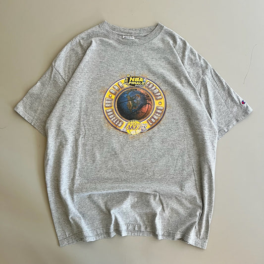 XXL 2000 LA Lakers NBA Finals T-shirt