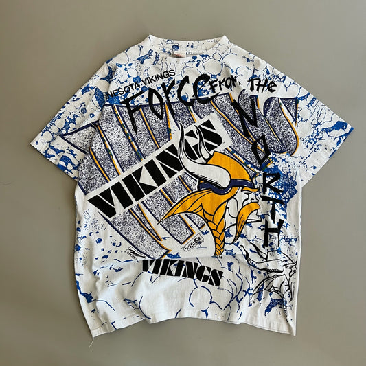 Large 90s Minnesota Vikings AOP T-shirt
