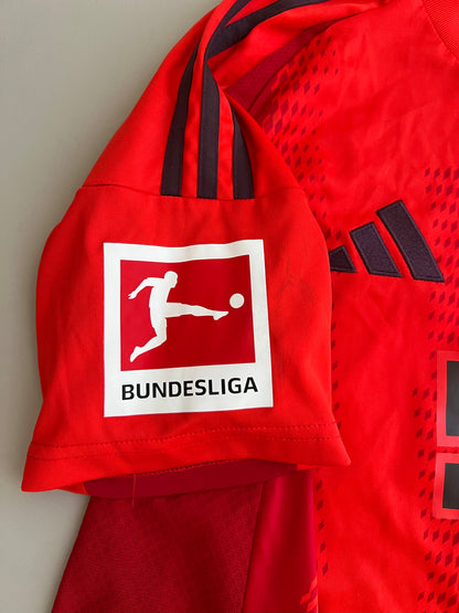 Large Adidas FC Bayern Munchen Thomas Muller Kit