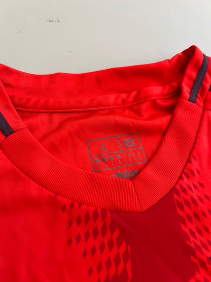 Large Adidas FC Bayern Munchen Thomas Muller Kit