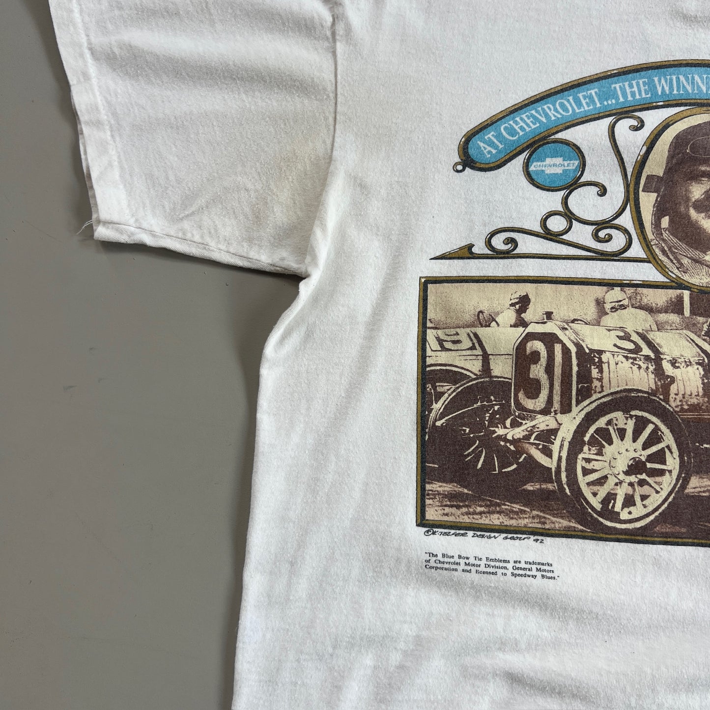 Large 1992 Chevrolet Tradition Continues T-shirt