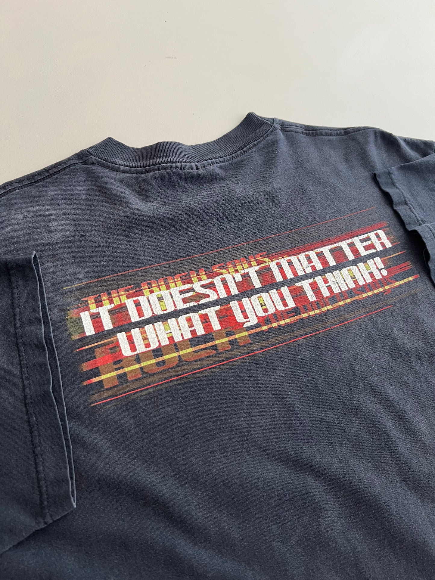 XL 2000 The Rock Do you Smell T-shirt