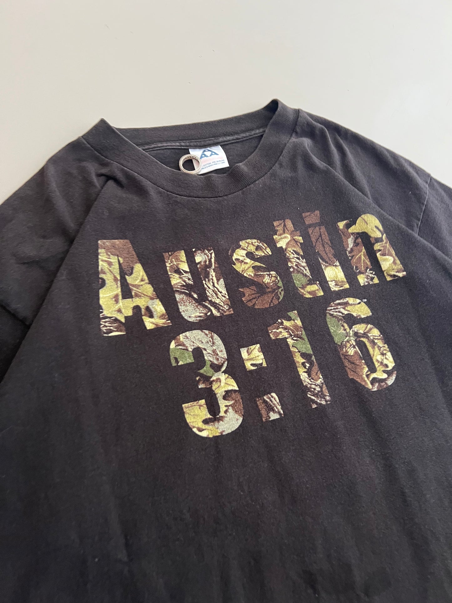 XL 1998 Austin 3:16 Camo Font T-shirt