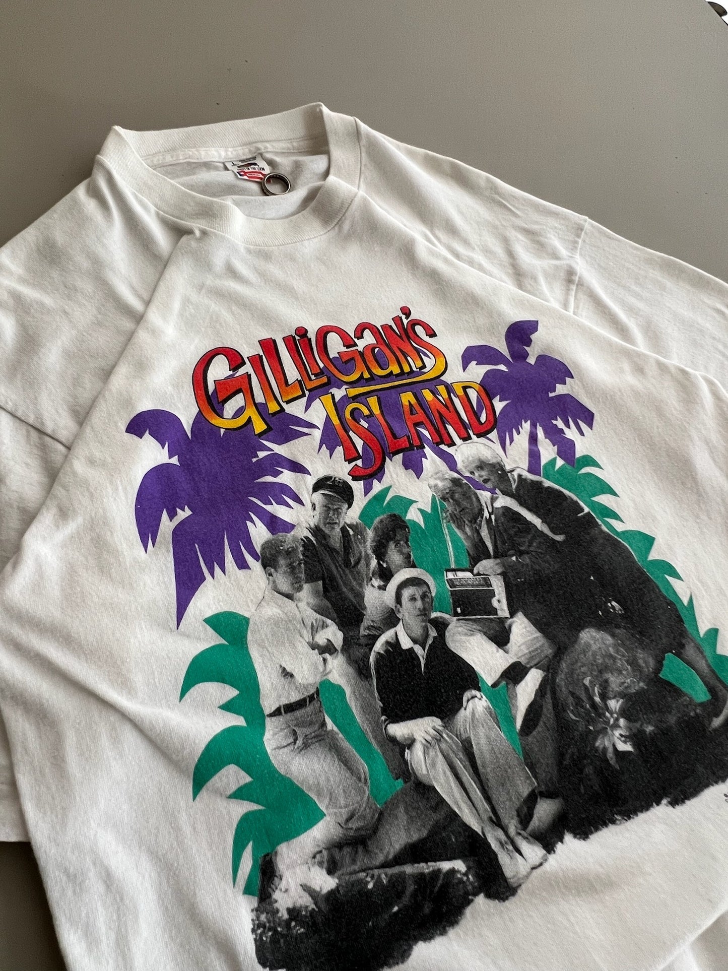Large 1993 Gilligan's Island T-shirt