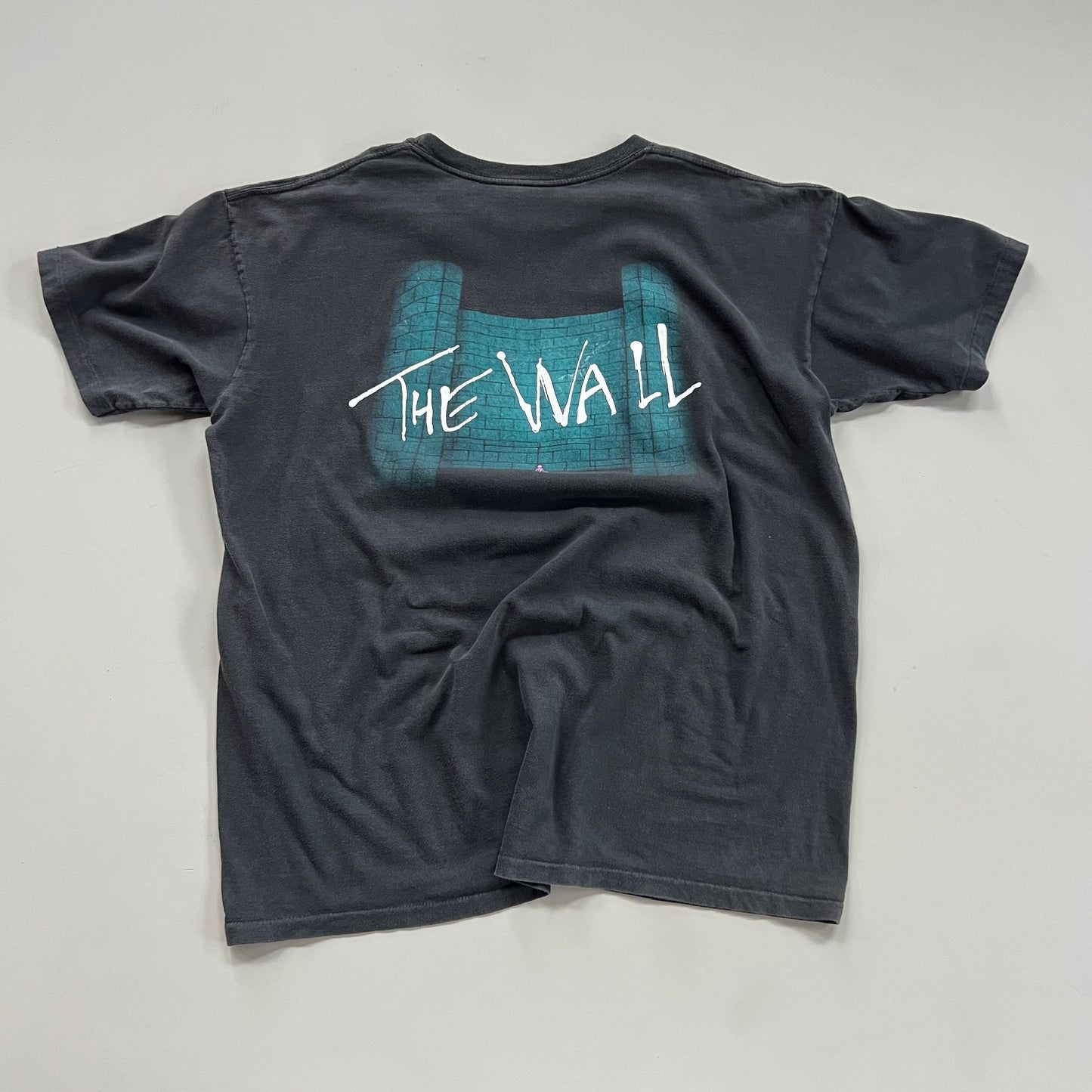 XL 1990s Pink Floyd The Wall Winterland T-shirt