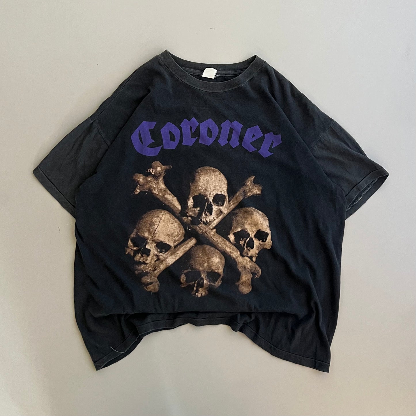 XL 90s Coroner T-shirt