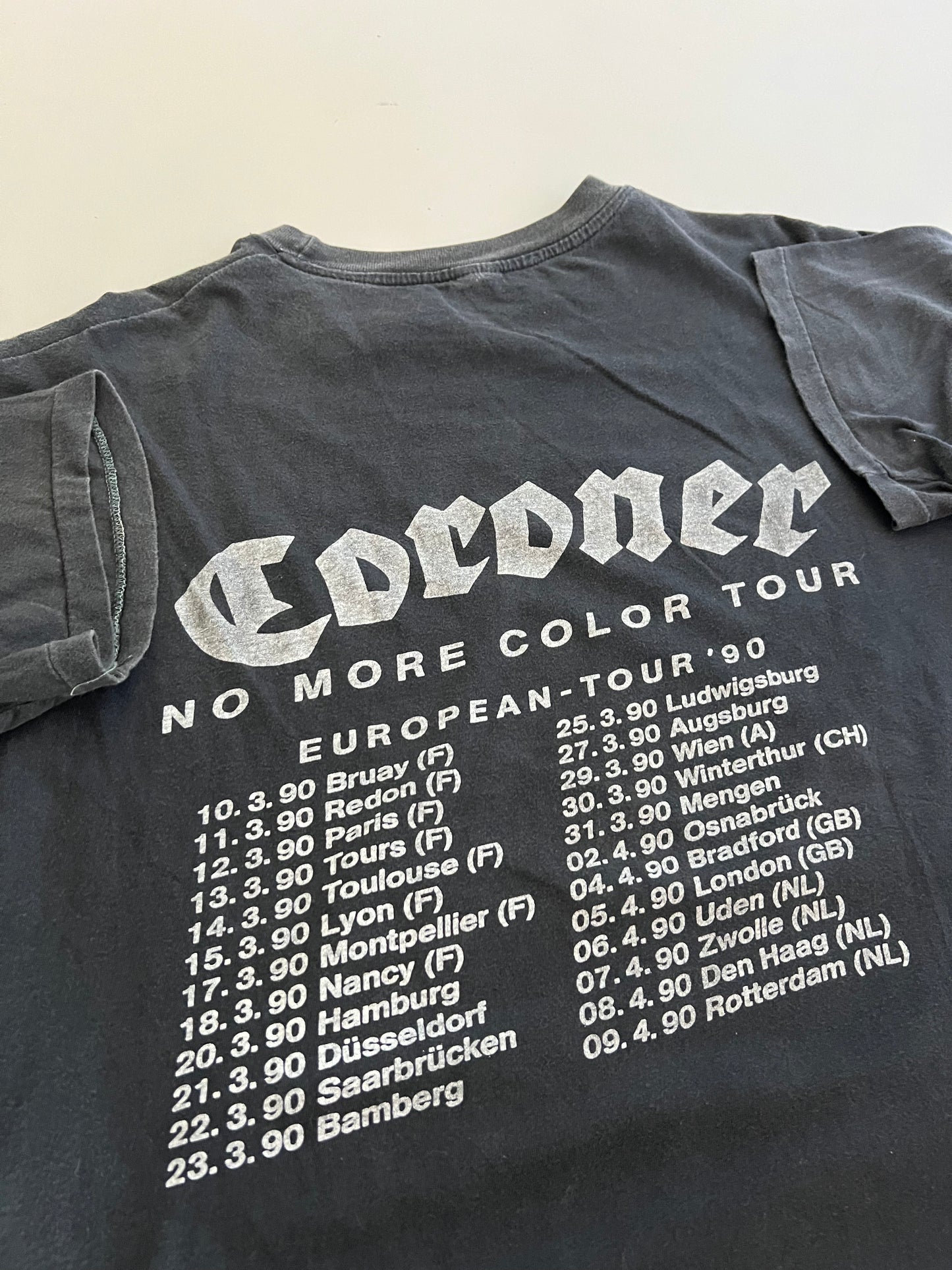 XL 90s Coroner T-shirt