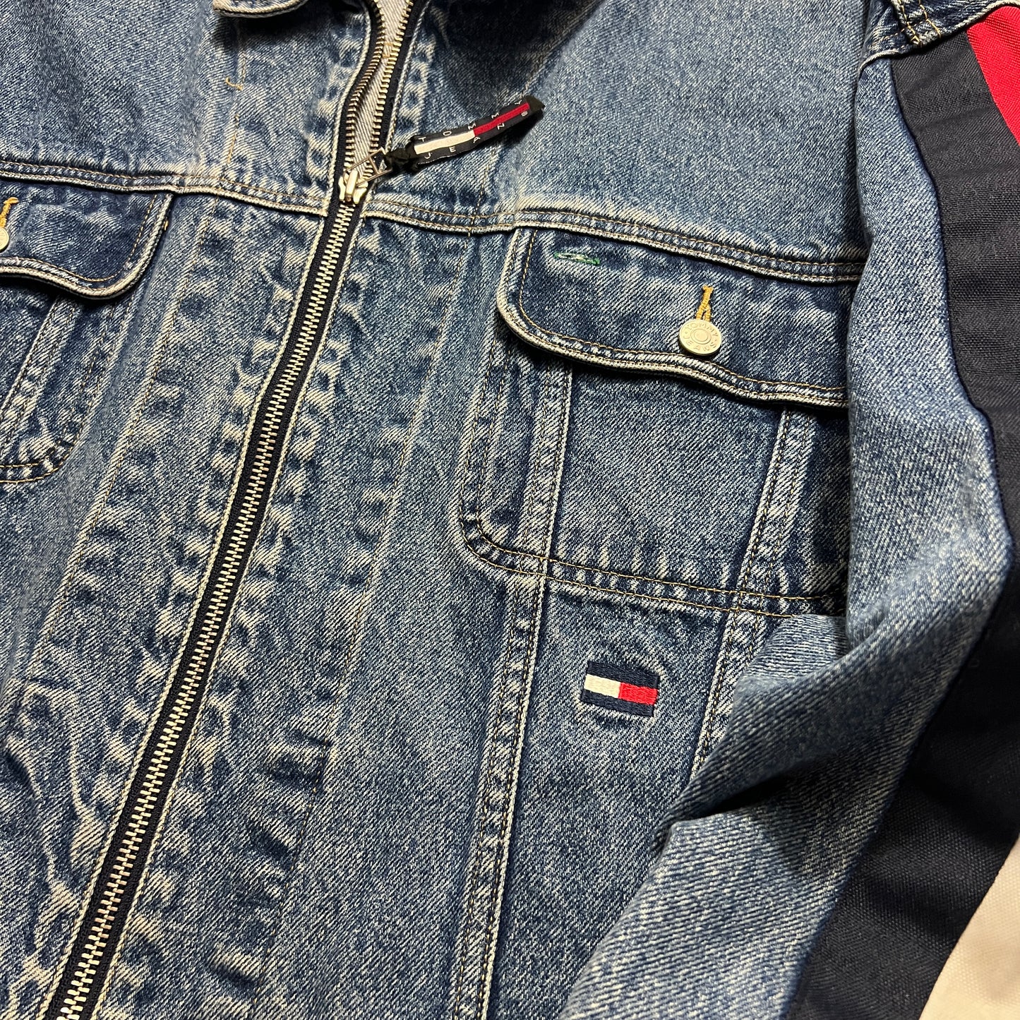 Large 1990s Tommy Hilfiger Full Zip Denim Jacket
