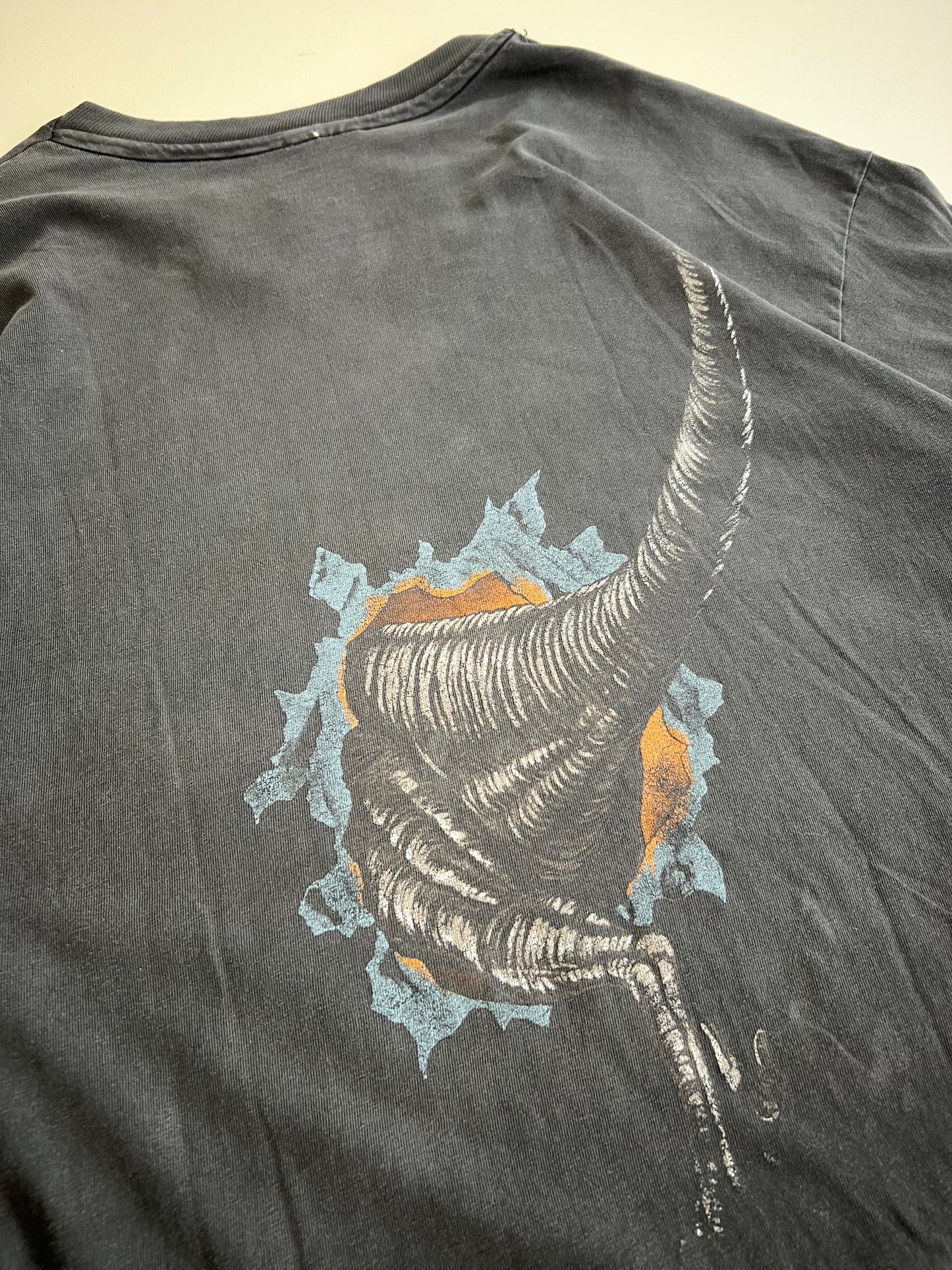 XL 1993 Jurassic Park Break Through T-shirt