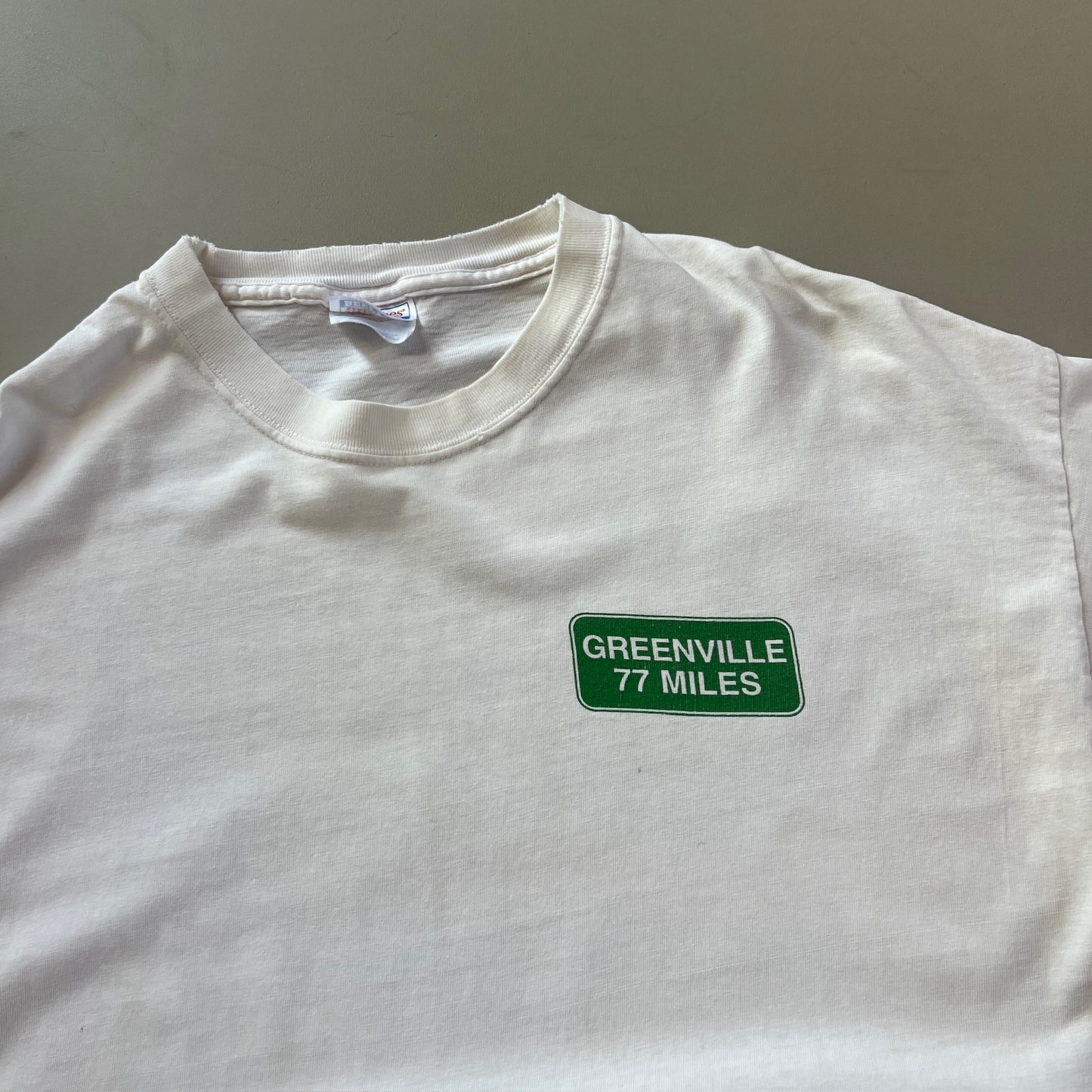 XL 1998 Greenville 77 Miles ECU T-shirt
