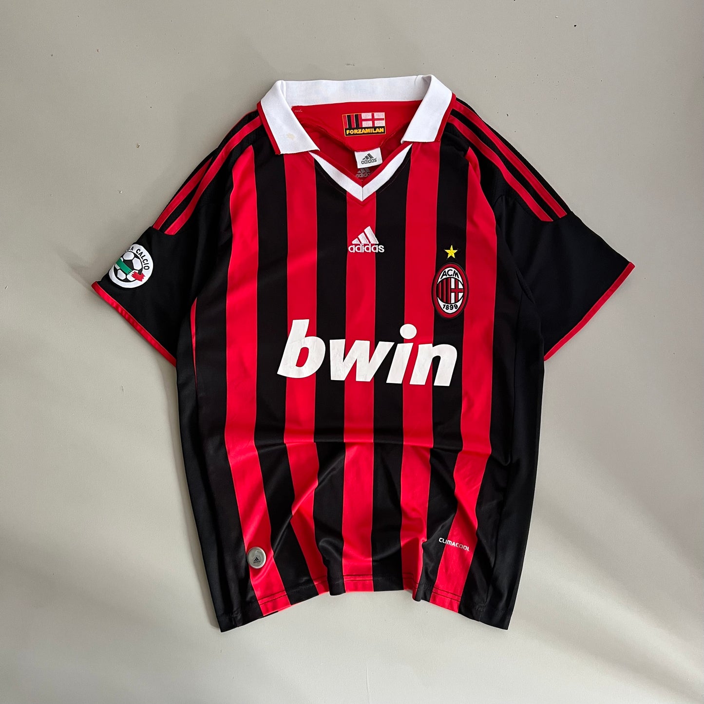 Small 2000s Adidas AC Milan Kit