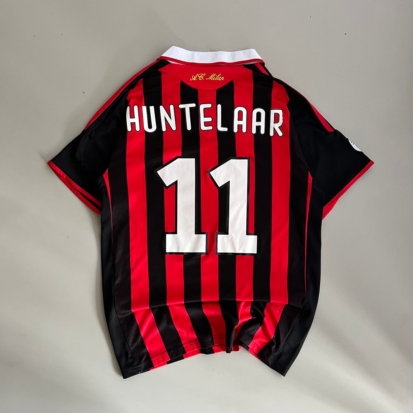 Small 2000s Adidas AC Milan Kit