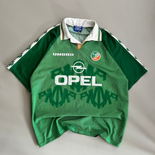 Large 1995 Ireland National Team Umbro Kit