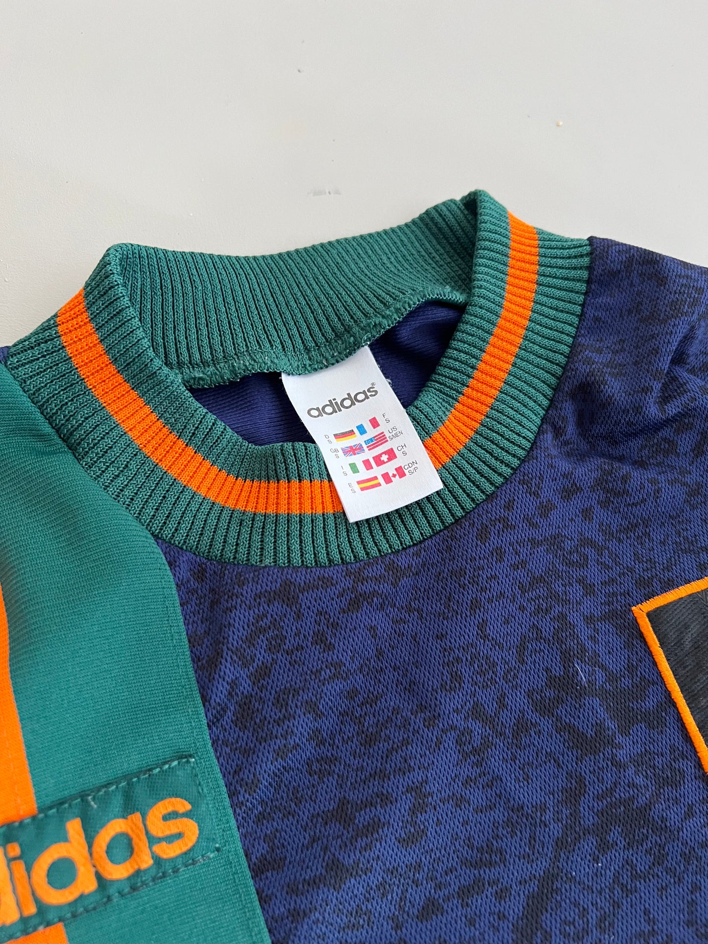 Small 97/98 Newcastle United Adidas Kit