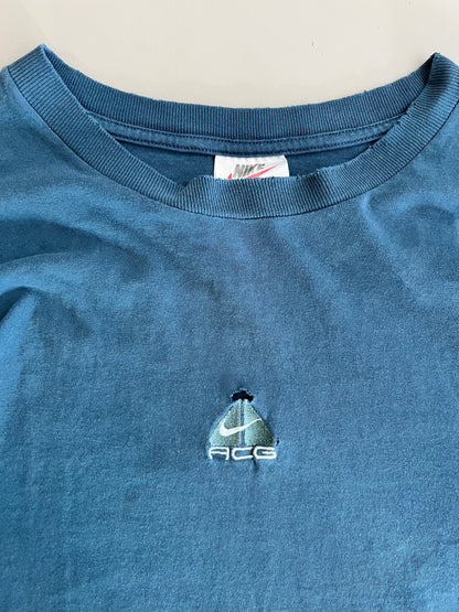 Large 90s Distressed Nike ACG T-shirt