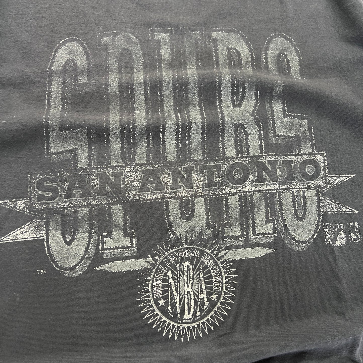 Large 90s Faded San Antonio Spurs Logo 7 T-shirt