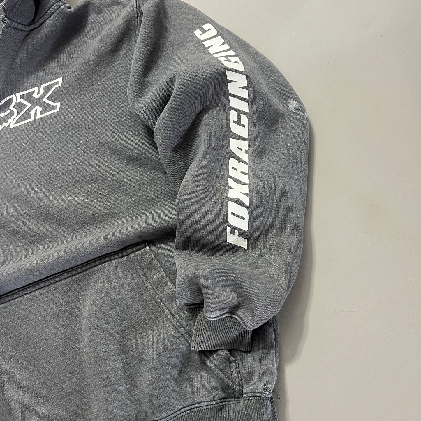 Small 2000s Fox Racing Sweatshirt