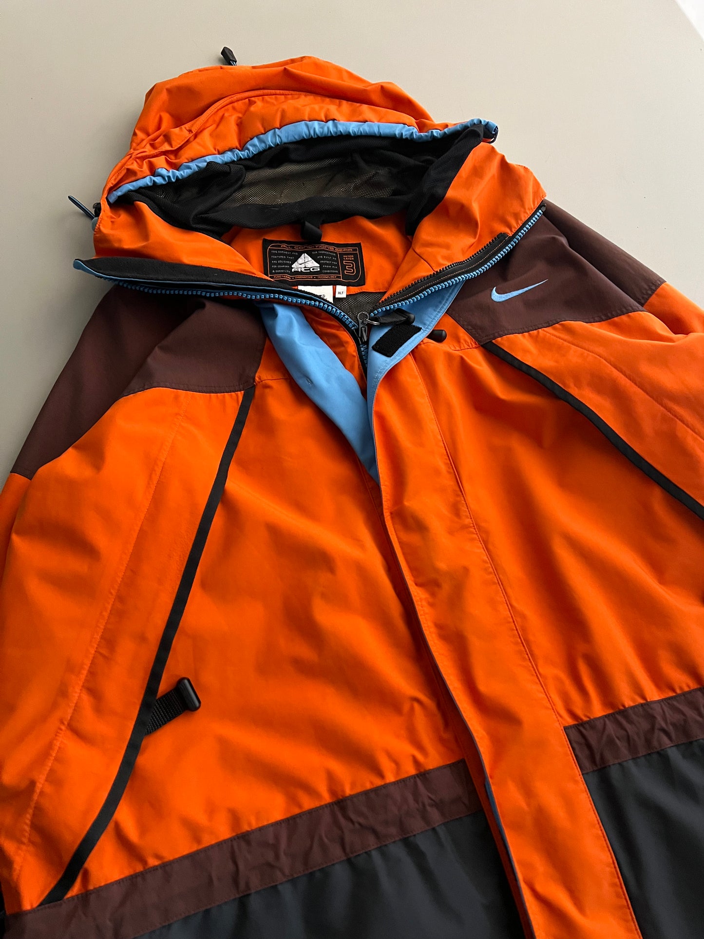 XL 90s Nike ACG Storm Fit Orange Jacket