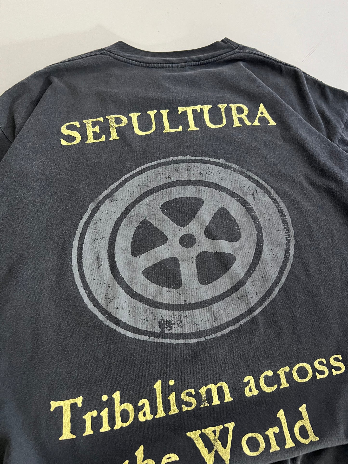 XL 1997 Sepultura Roots T-shirt