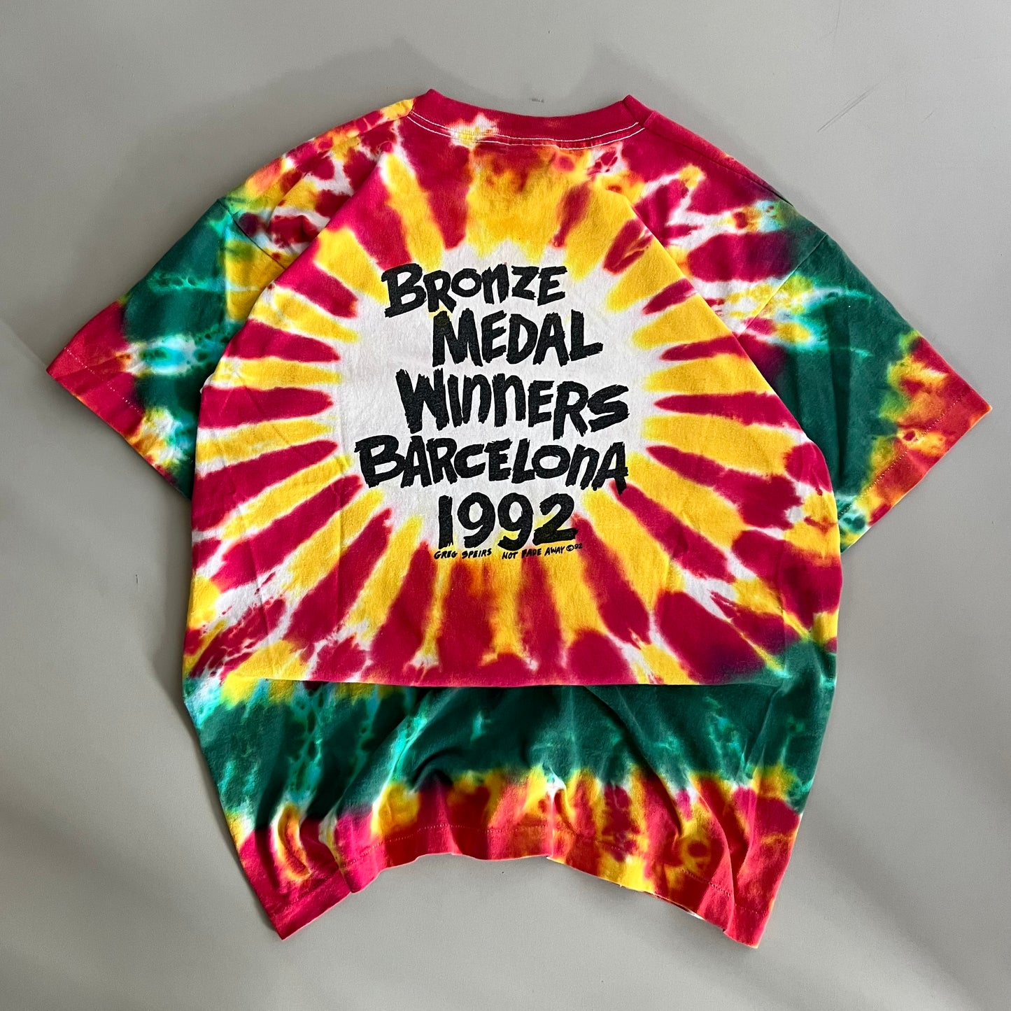 Large 1992 Grateful Dead Lithuania T-shirt