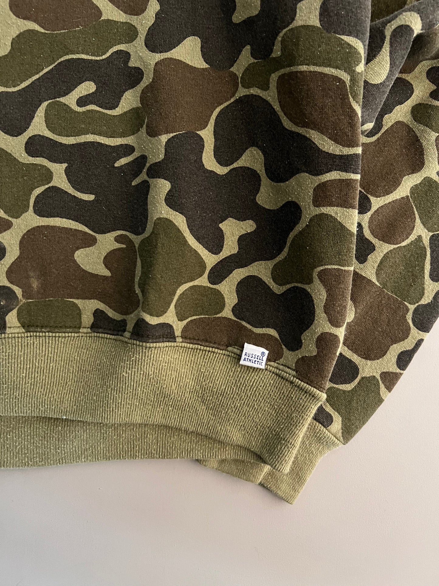 Small 80s Russel Athletics Camo Blank Sweatshirt