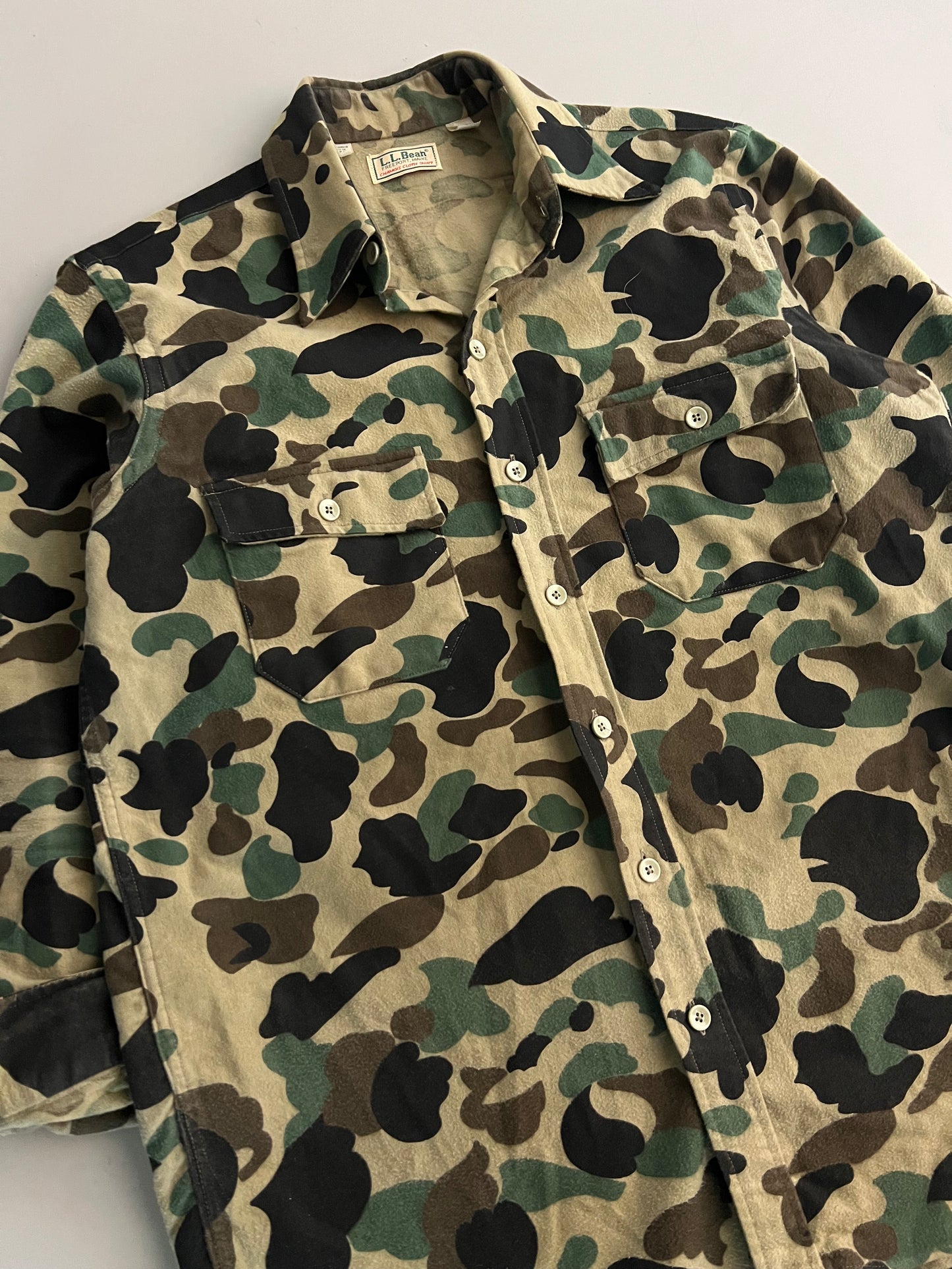 Large 90s L.L. Bean Duck Camo Button Shirt