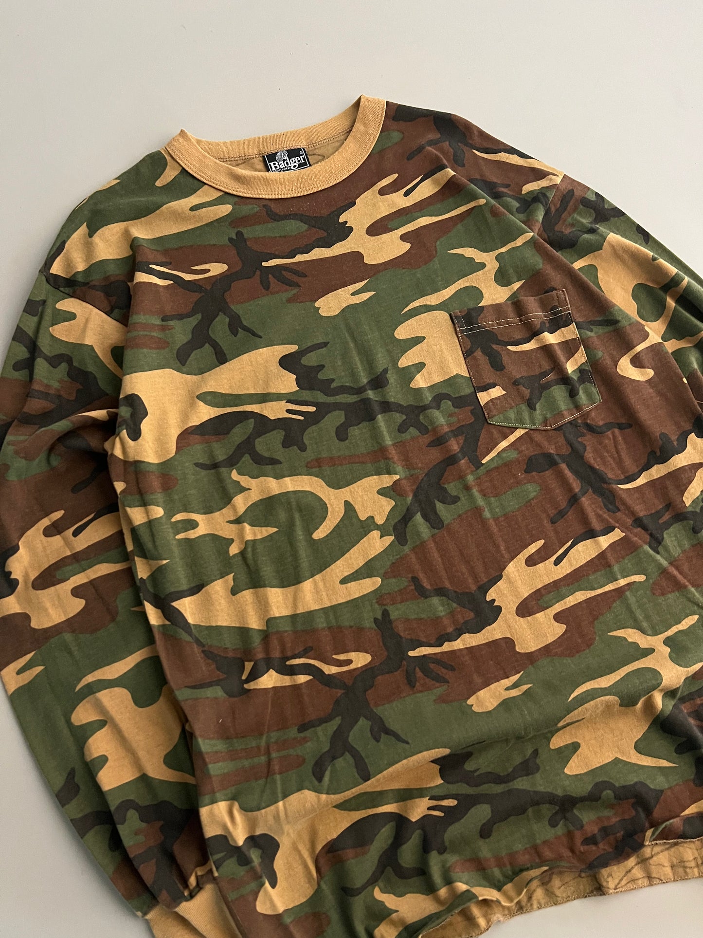 XL 90s Camo Blank Long Sleeve Shirt