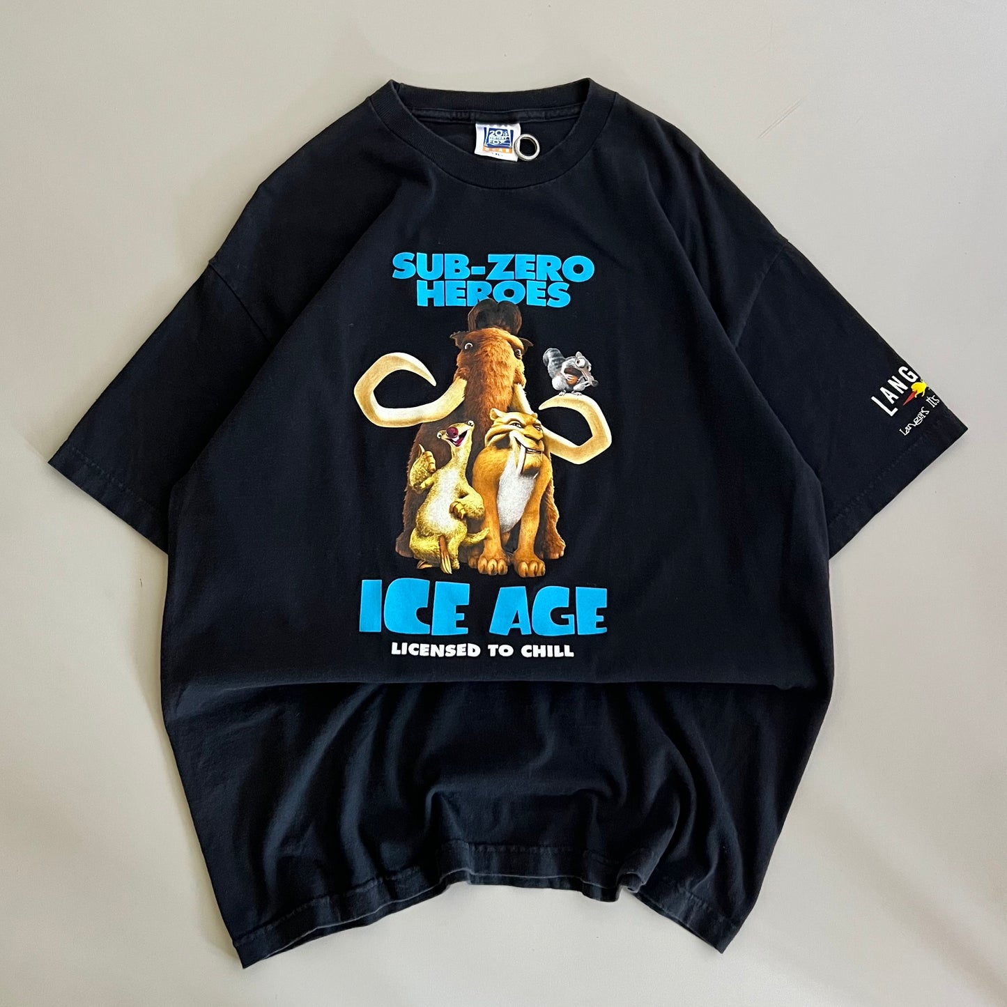 XL 2002 Ice Age Licensed to Chill T-shirt