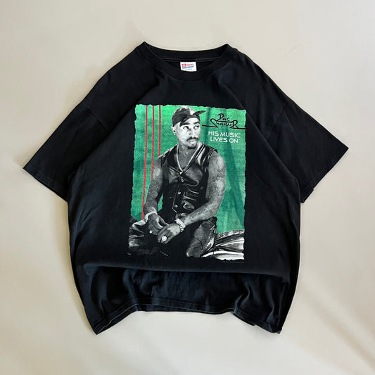 XL 1997 Tupac Shakur His Music Lives On T-shirt