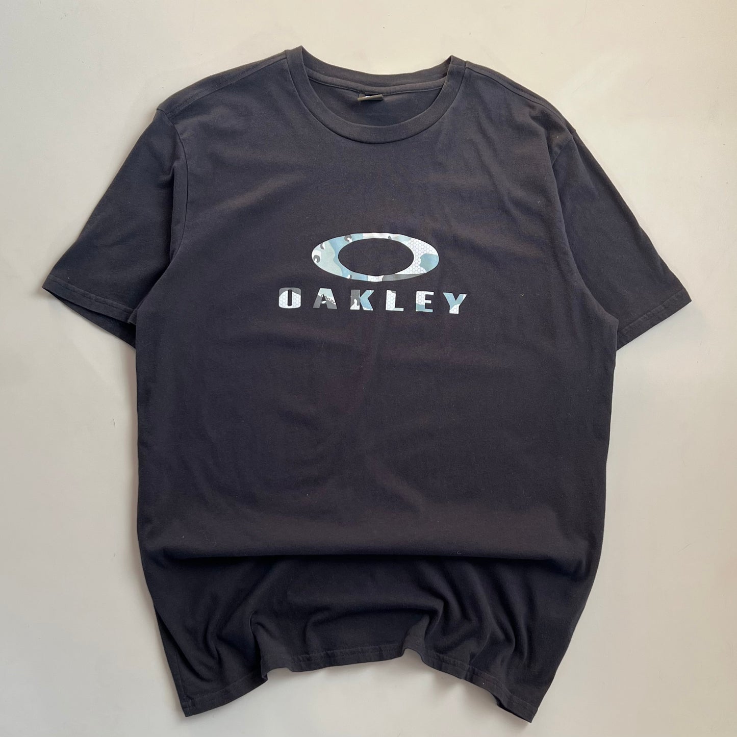 XXL Oakley Graphic T-shirt