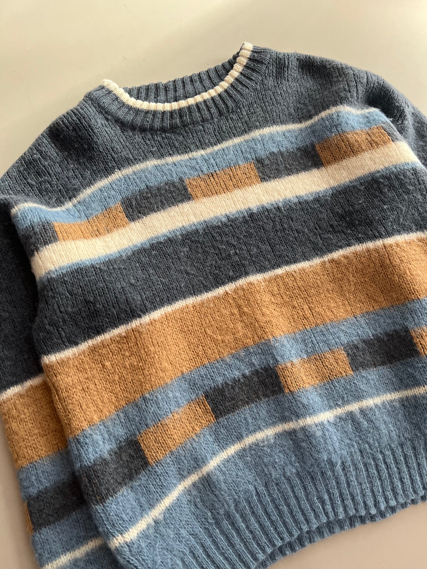 Large 80s Iceland Wool Sweater