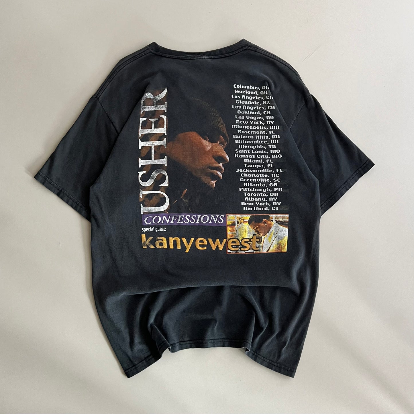 Medium 2004 Usher Tour T-shirt