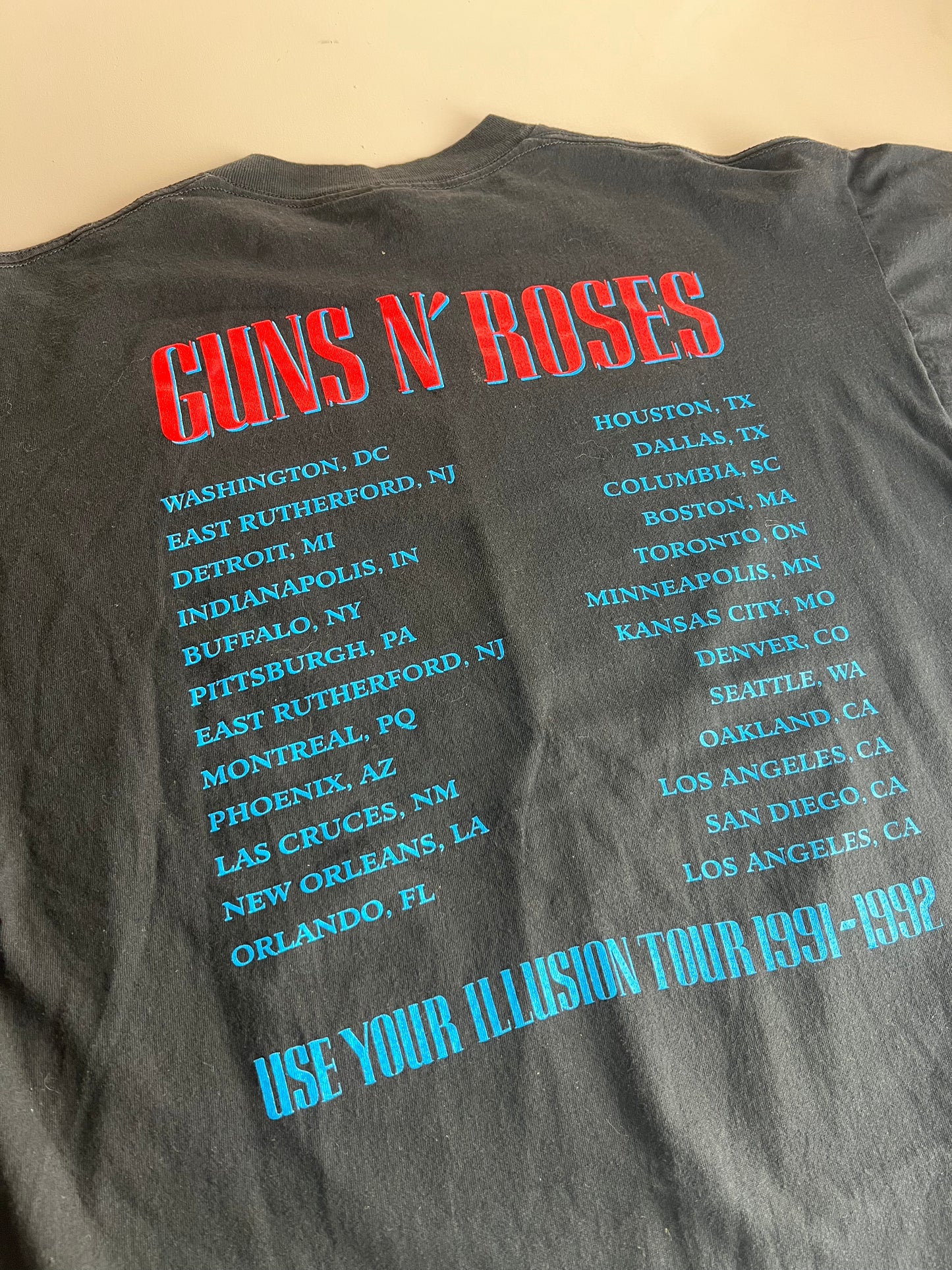 XL 1992 Guns N Roses America Tour T-shirt