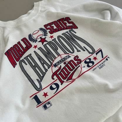 Medium 1987 Minnesota Twins World Series Champs Sweatshirt