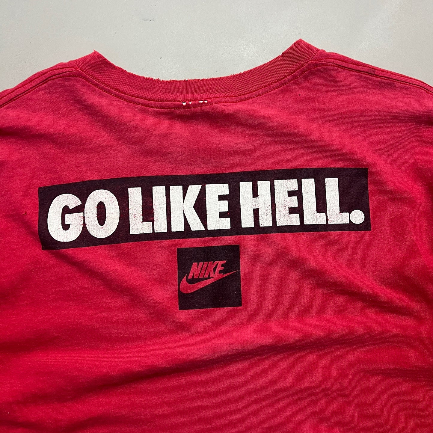 Medium 90s Nike Eat Right. T-shirt