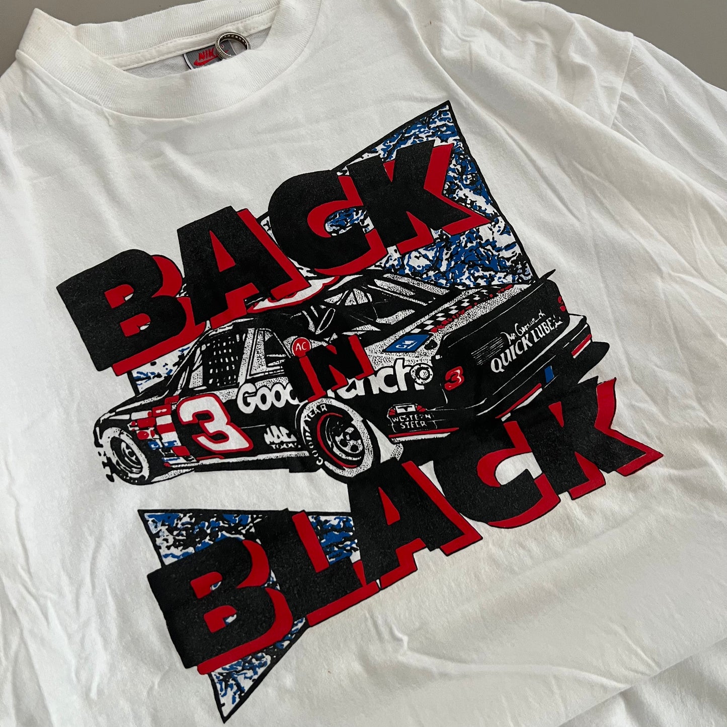 XL 1980s Dale Earnhardt Back in Black T-shirt