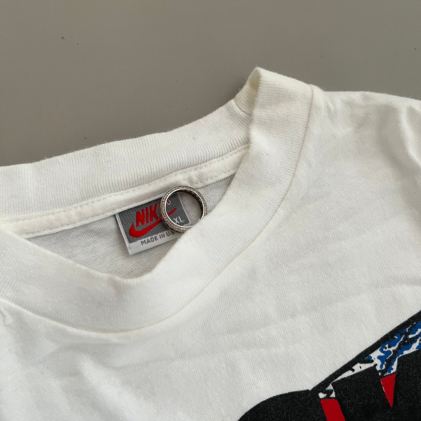 XL 1980s Dale Earnhardt Back in Black T-shirt