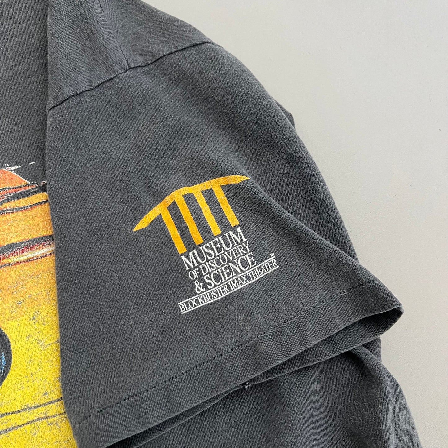 Large 90s Hunters of the Sky Museum T-shirt