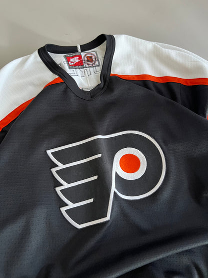 Medium Philadelphia Flyers Jersey