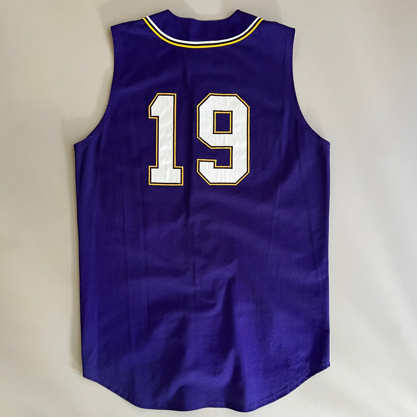 Large 90s ECU Pirates Softball Jersey