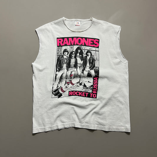 XL 1990s Ramones Rocket to Russia Cutoff T-shirt