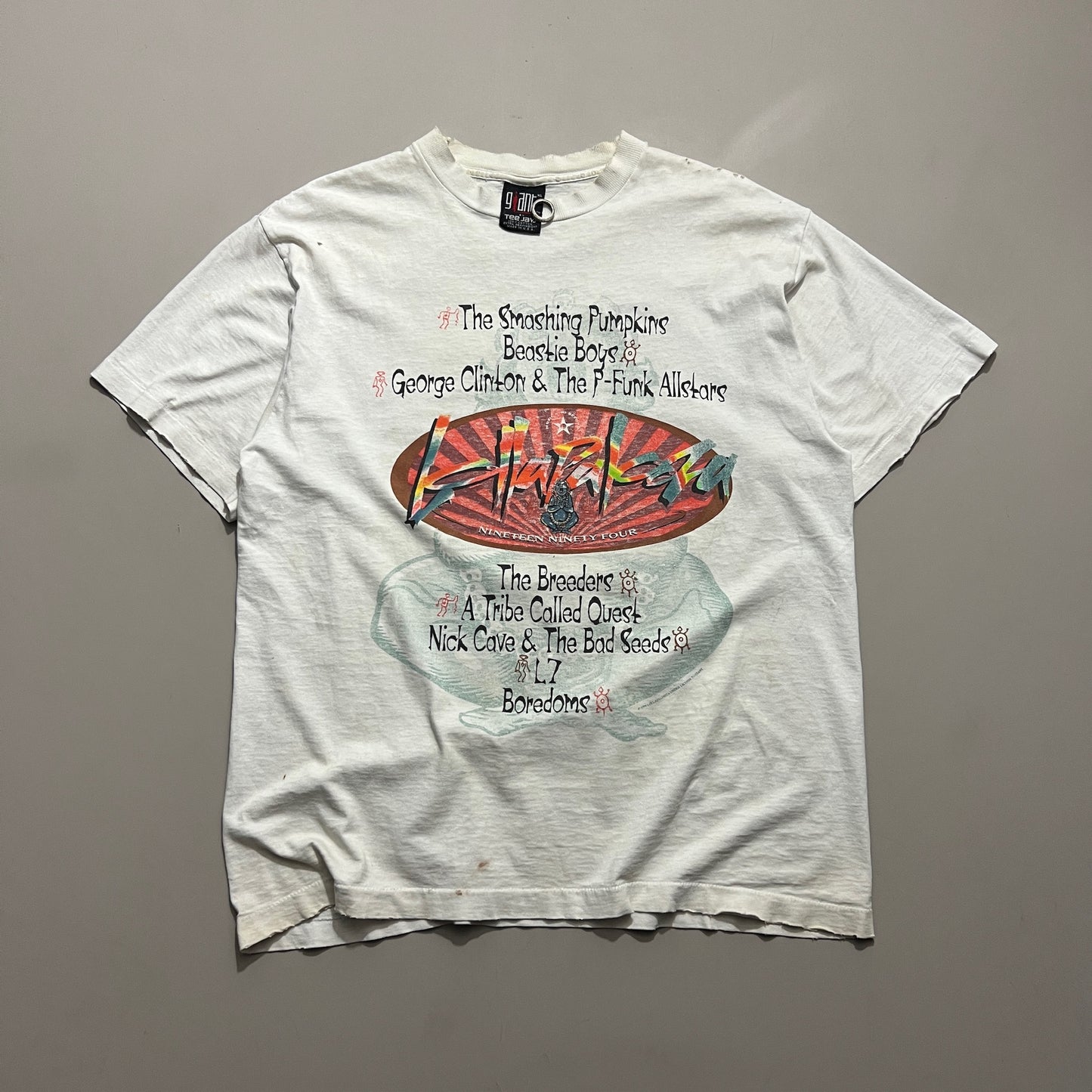 XL 1994 Distressed Lollapalooza Music Festival T-shirt