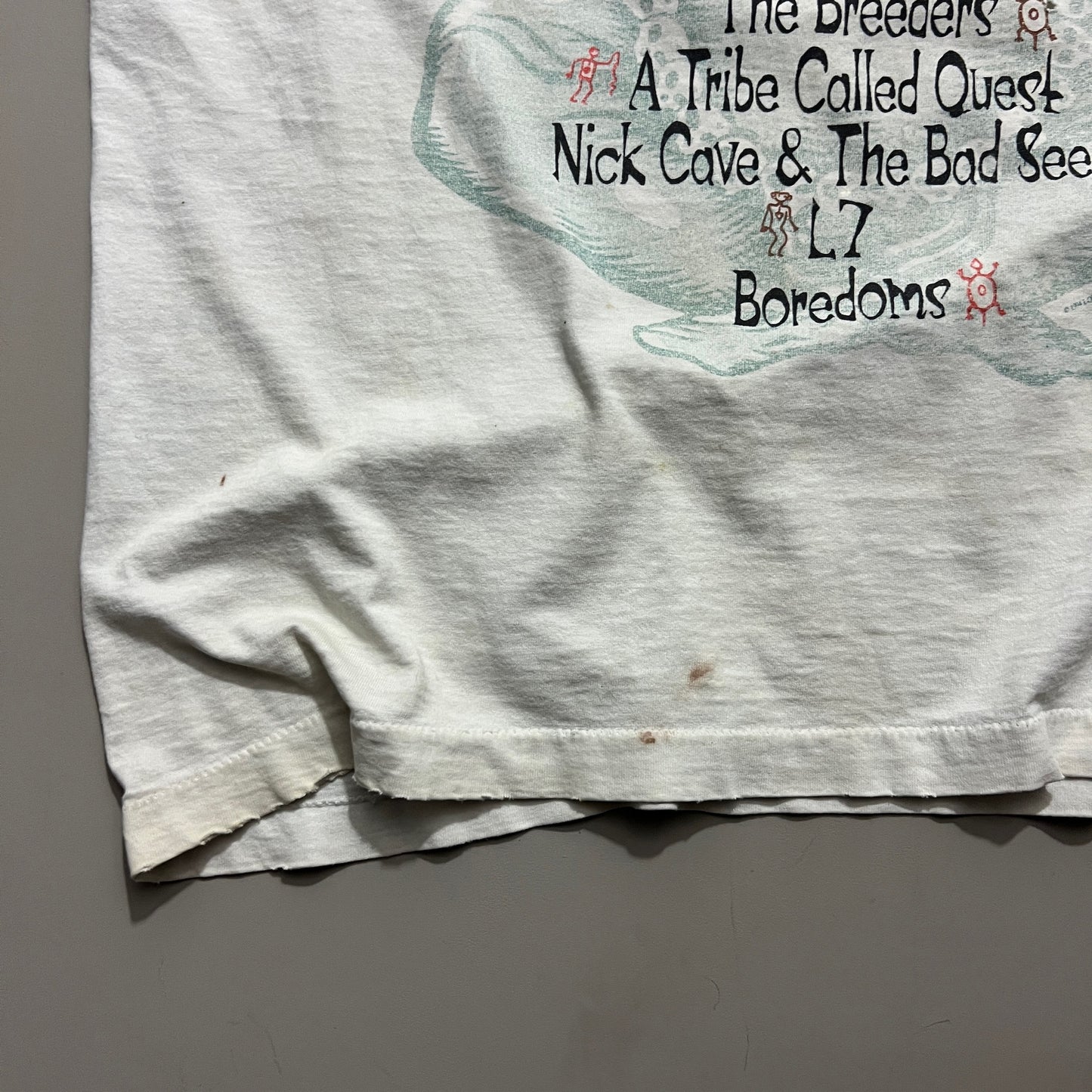 XL 1994 Distressed Lollapalooza Music Festival T-shirt