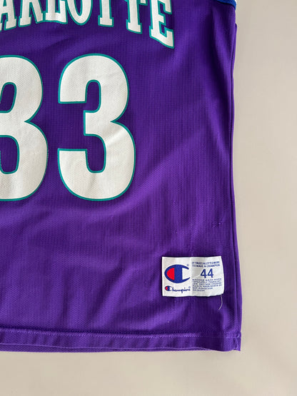Large 90s Charlotte Hornets Alonzo Mourning Jersey