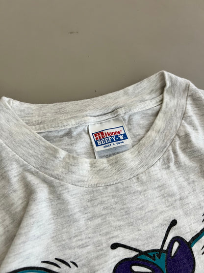 Large 90s Charlotte Hornets WBT T-shirt