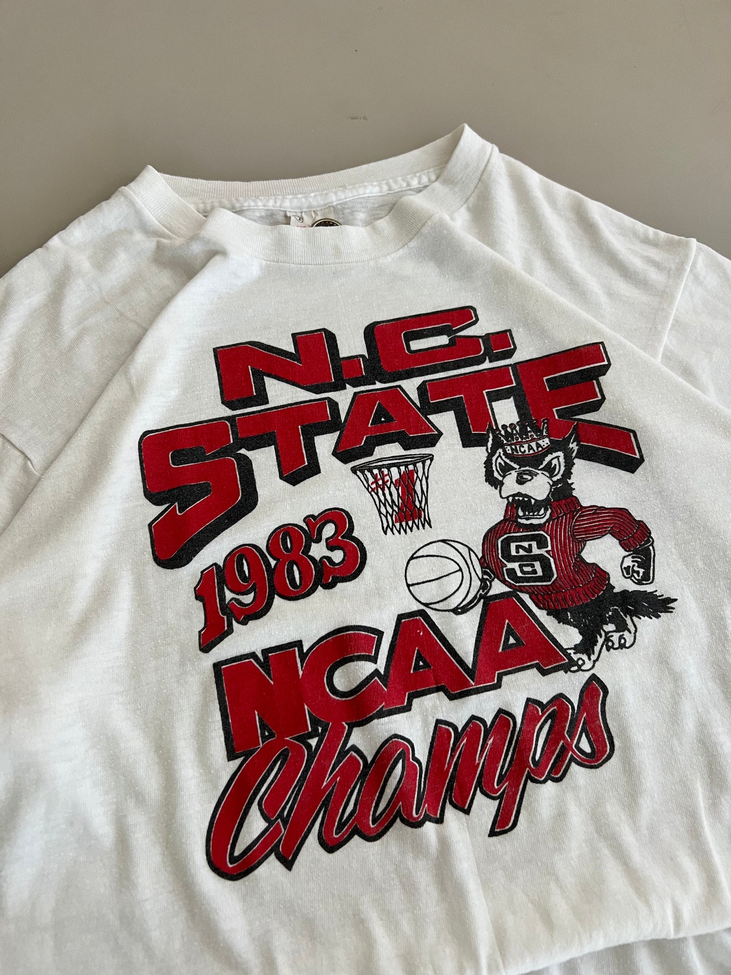 Large 1983 NC State NCAA Champs T-shirt