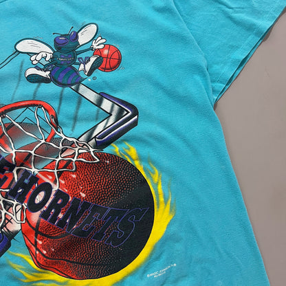 Large 1990s Charlotte Hornets Magic Johnson T's T-shirt