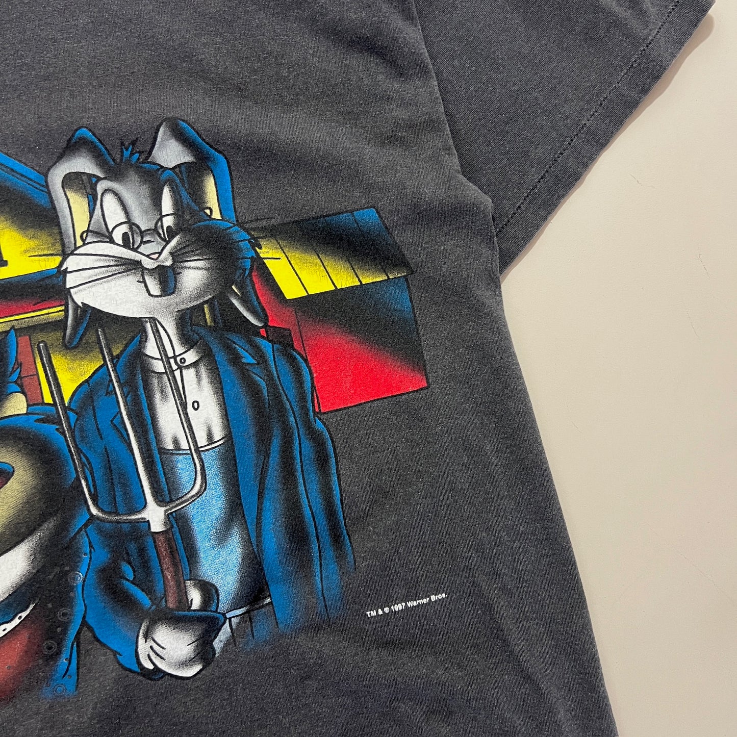 Large 1997 Looney Tunes American Gothic T-shirt