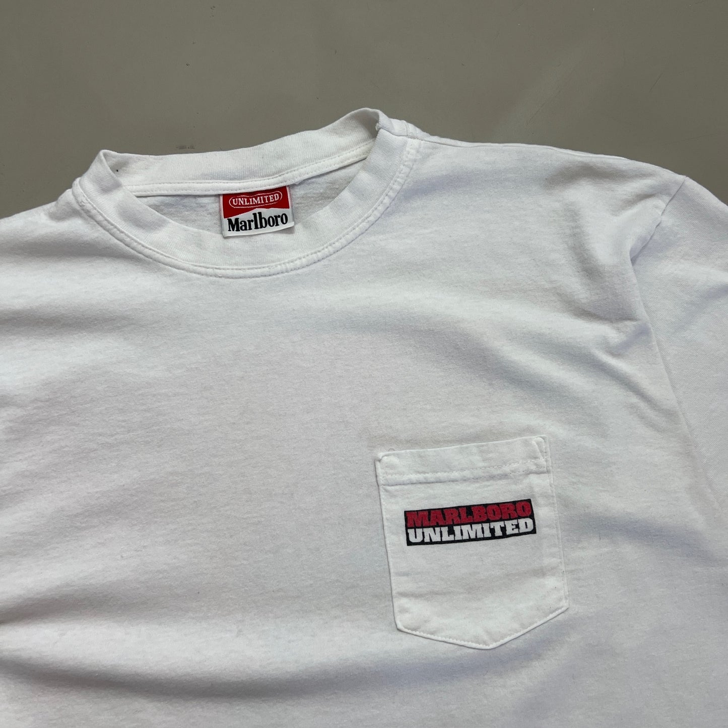 XL 1995 Marlboro Unlimited T-shirt