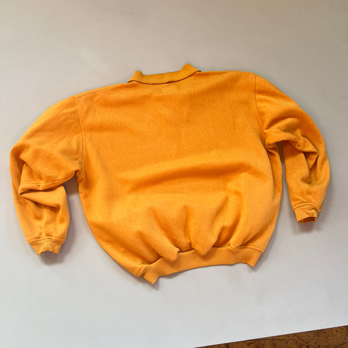 Vintage Yellow Dockers Major Big League Collared Sweatshirt